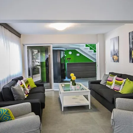 One Bedroom 1325 *