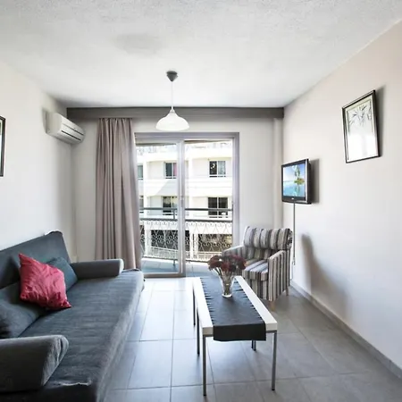 One Bedroom 1325 别墅